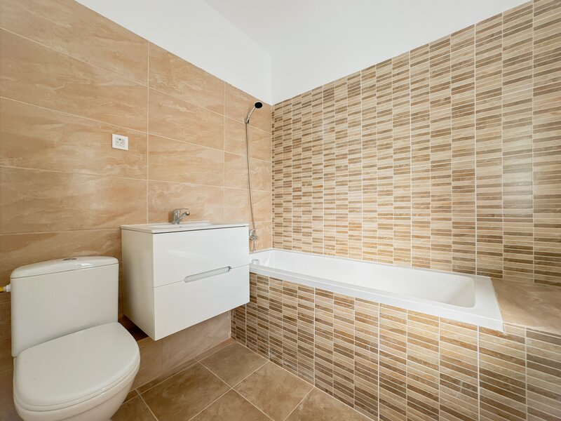 Giurgiu Casa individuala P+1, teren 250mp, oferta Paste!